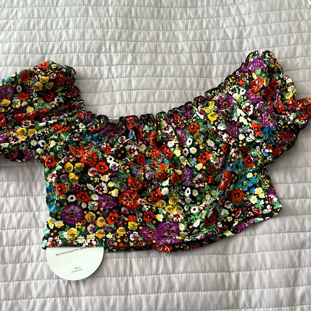 Cropped top